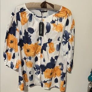 Nokacora Women's Floral Blouse - White, Navy, and Orange
